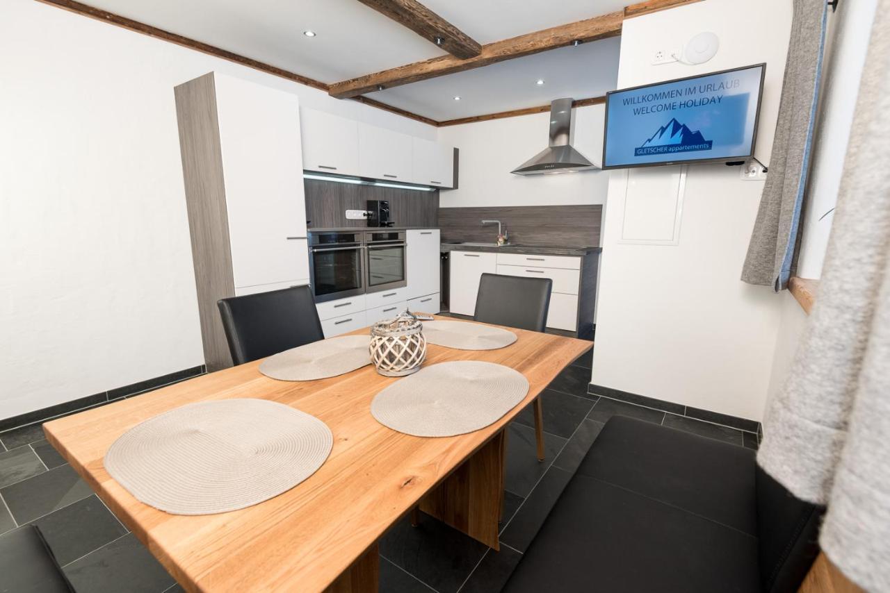 Gletscher Appartements Flattach Exterior photo